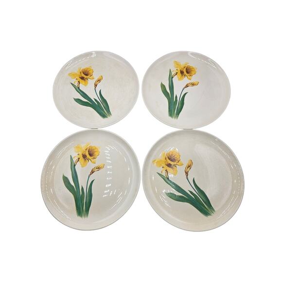 Jonquil by Universal Set of‎ 4 Luncheon Plates White Body, Yellow Flower & Bud - Picture 1 of 11